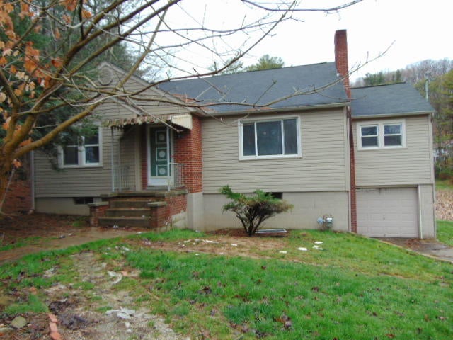 2710 Ritter Drive Shady Spring, WV 25918 - Photo 1 of 18 Gallery Image 1