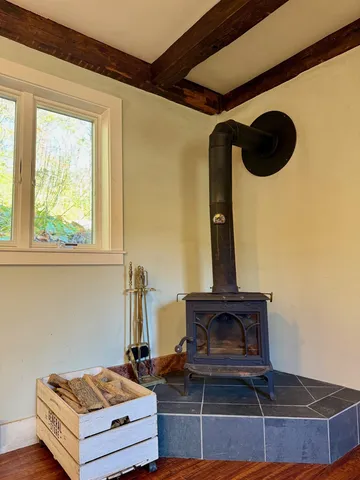 $299,000 | 4106 Highway 30, Jamaica, VT 05343