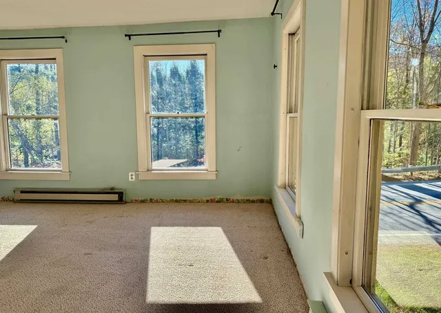 $299,000 | 4106 Highway 30, Jamaica, VT 05343