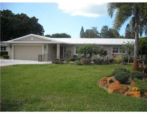 720 Armada Road North Venice, FL 34285 - Photo 1 of 1 Exterior Front