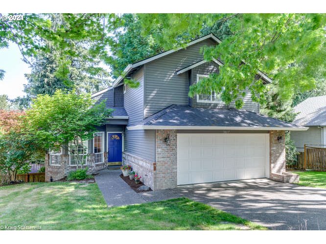 3817 Southwest Pasadena Street Portland, OR 97219 - Photo 1 of 32 Gallery Image 1