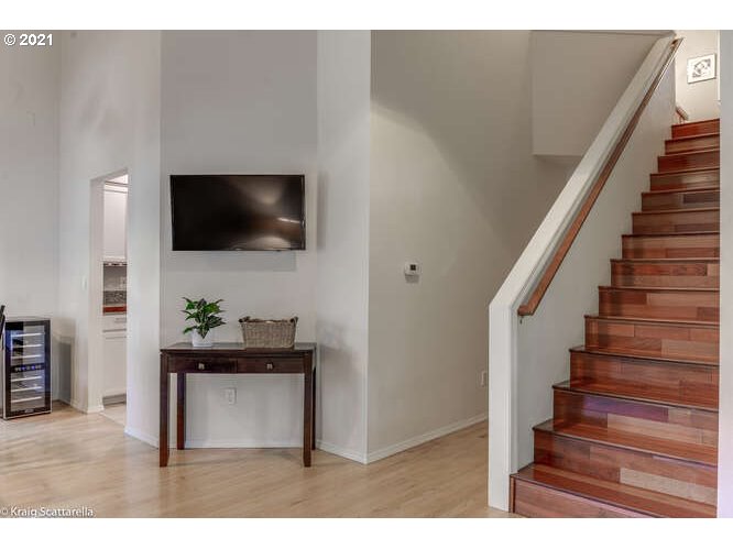 3817 Southwest Pasadena Street Portland, OR 97219 - Photo 16 of 32 Gallery Image 16