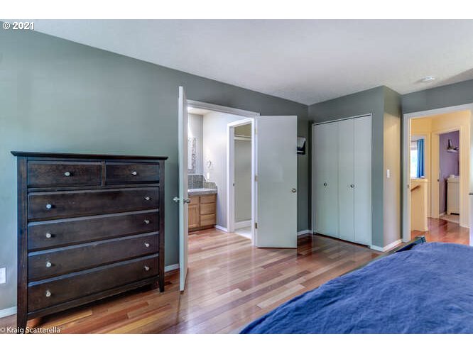 3817 Southwest Pasadena Street Portland, OR 97219 - Photo 19 of 32 Gallery Image 19