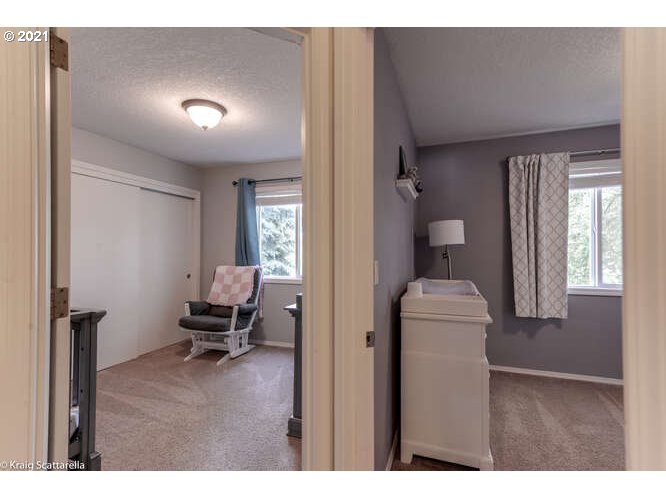 3817 Southwest Pasadena Street Portland, OR 97219 - Photo 23 of 32 Gallery Image 23