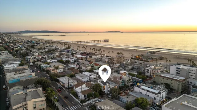 $1,750,000 | 34 South Venice Boulevard, Unit 2, Venice, CA 90291