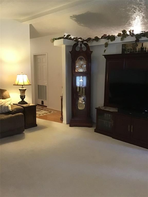 92 Coraopolis Road Coraopolis, PA 15108 - Photo 11 of 24 Gallery Image 11