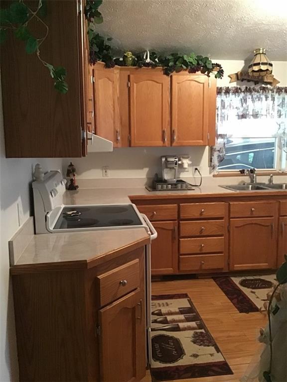 92 Coraopolis Road Coraopolis, PA 15108 - Photo 6 of 24 Gallery Image 6
