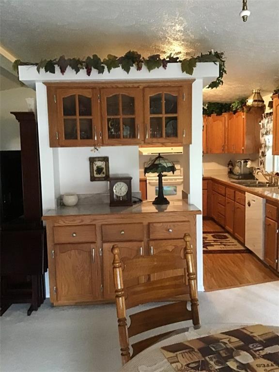 92 Coraopolis Road Coraopolis, PA 15108 - Photo 7 of 24 Gallery Image 7