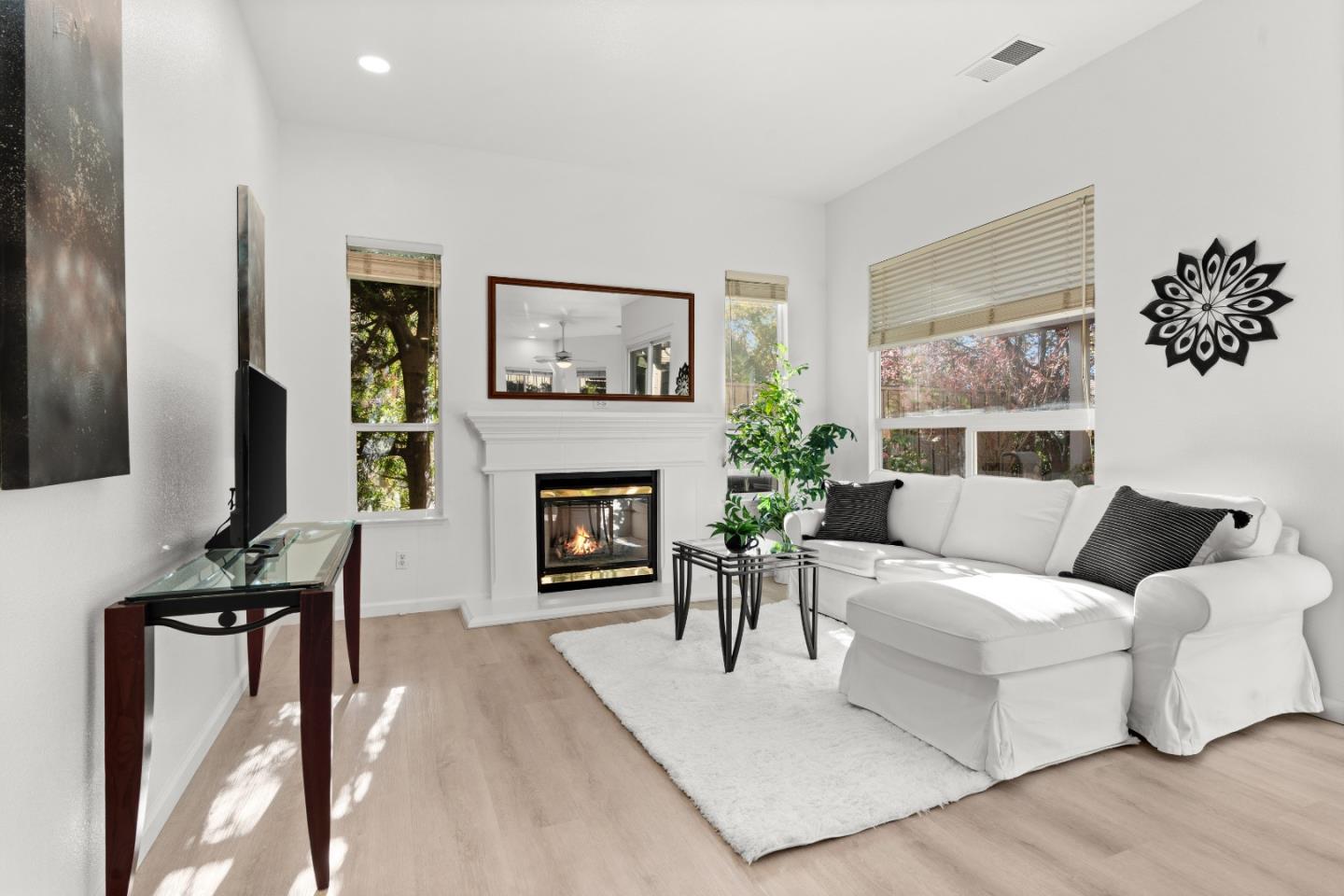 8750 McCarty Ranch Drive San Jose, CA 95135 - Photo 17 of 59