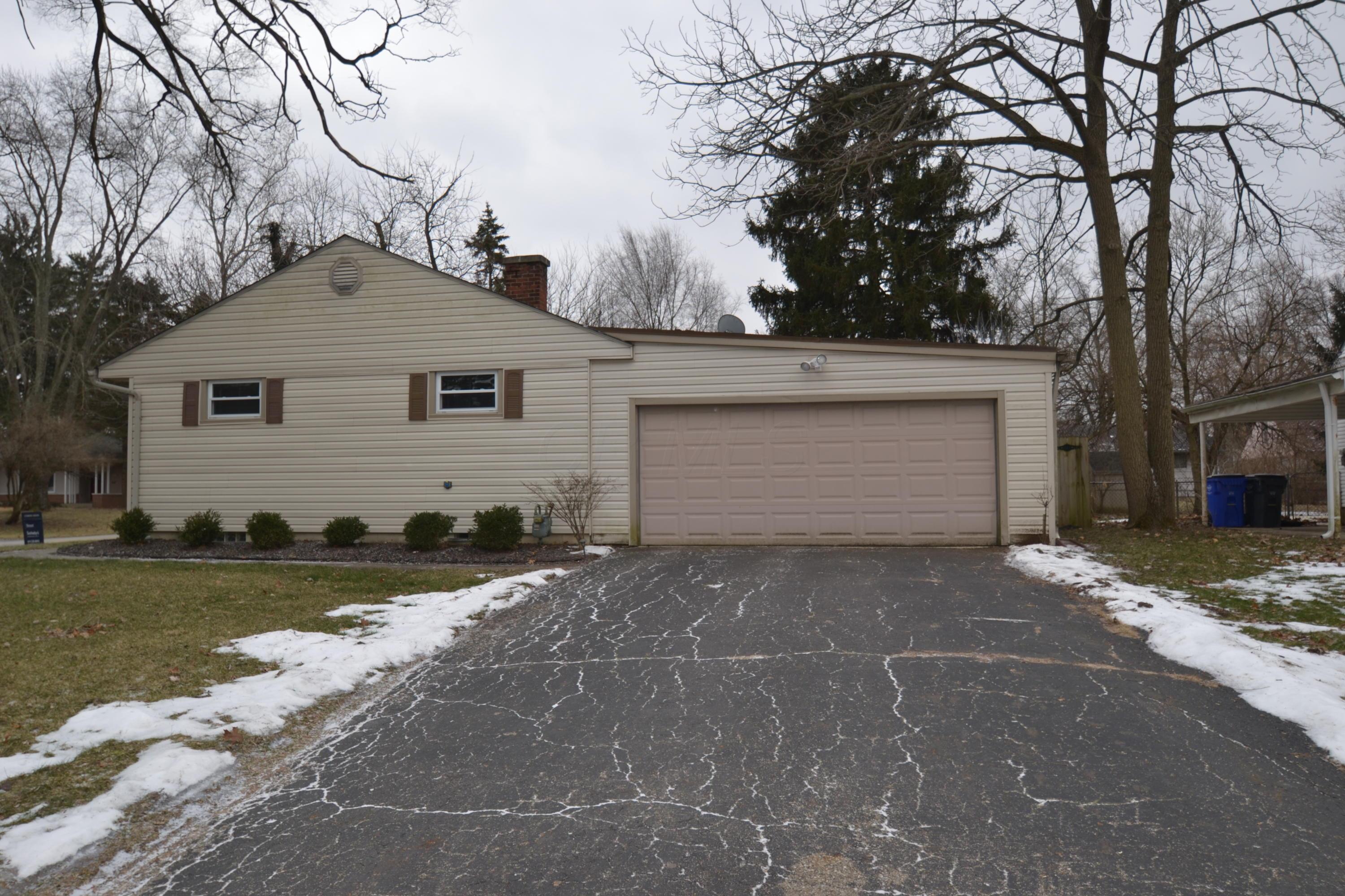 3561 Mountview Road Columbus, OH 43221 - Photo 4 of 40