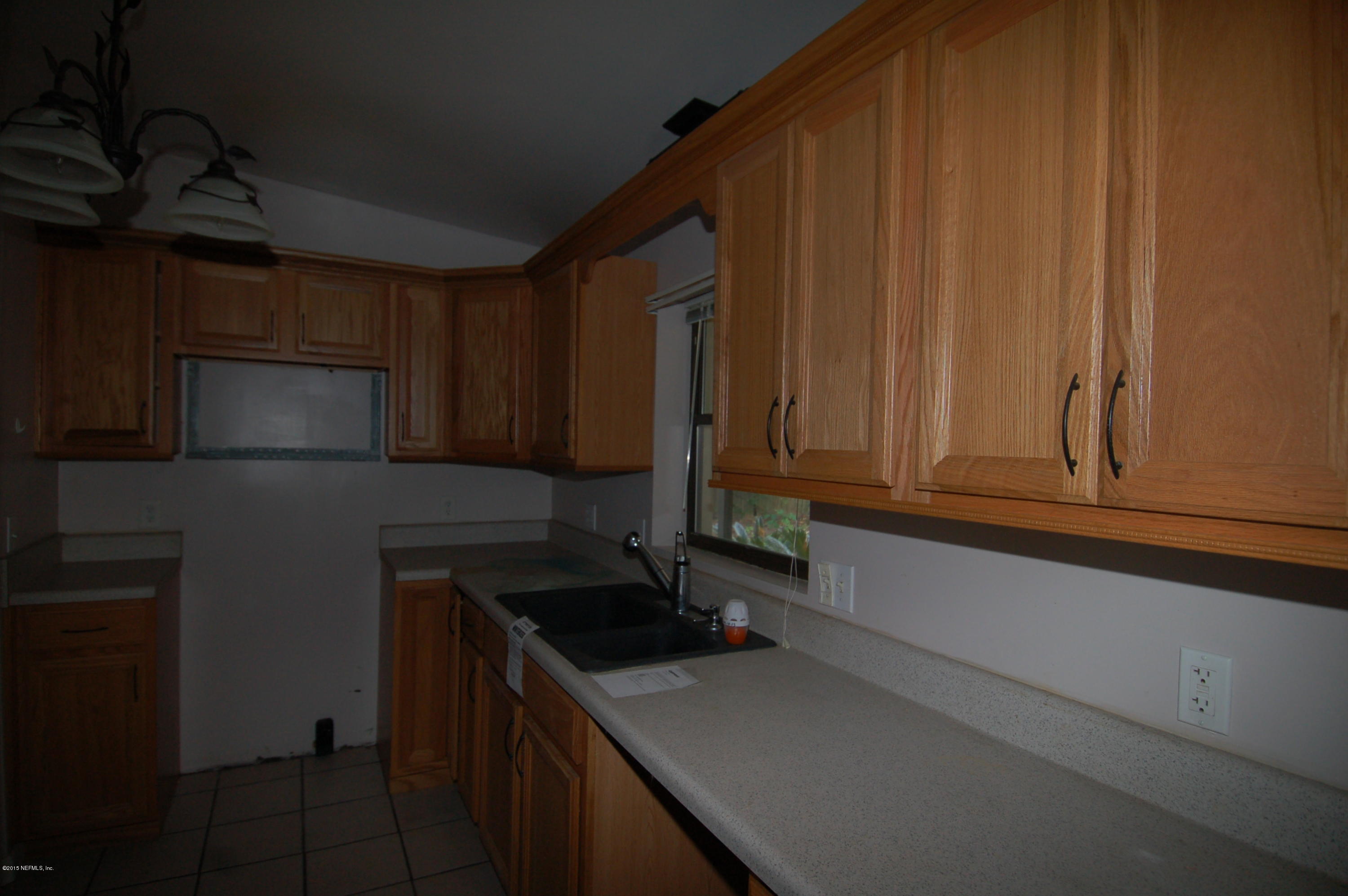 10638 Dodd Road Jacksonville, FL 32218 - Photo 7 of 29 7 Kitchen