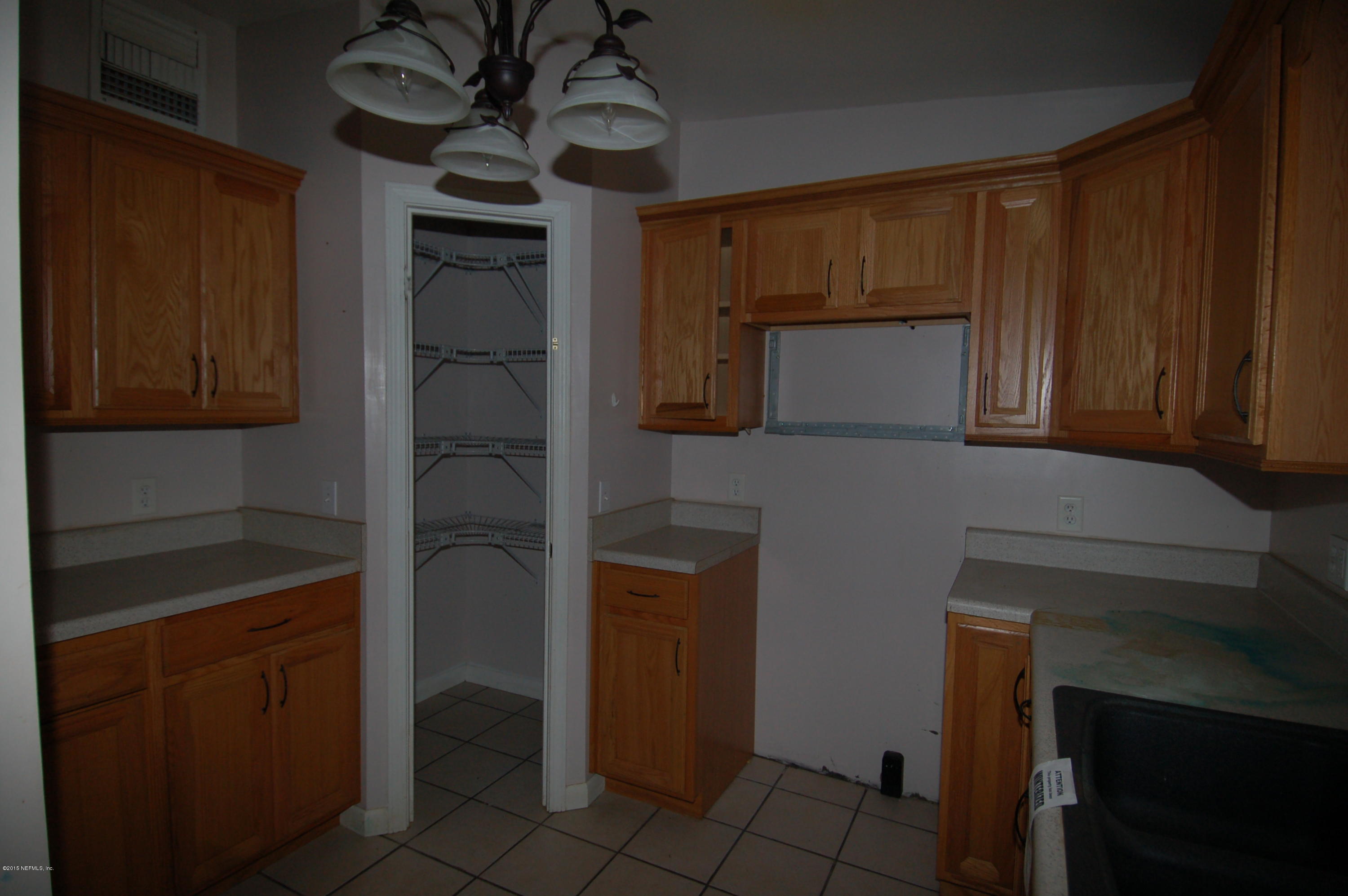 10638 Dodd Road Jacksonville, FL 32218 - Photo 8 of 29 8 Kitchen