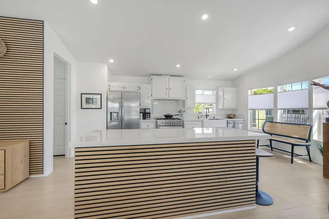 $965,000 | 6503 Friendly Place, Carlsbad, CA 92011