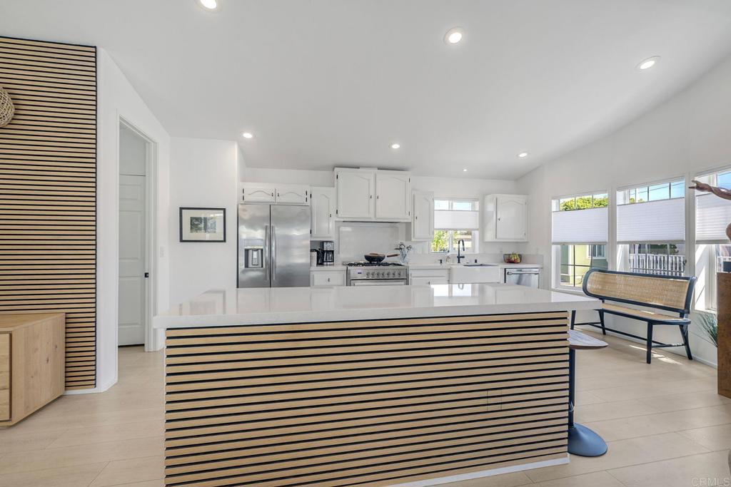 6503 Friendly Place Carlsbad, CA 92011 - Photo 12 of 43