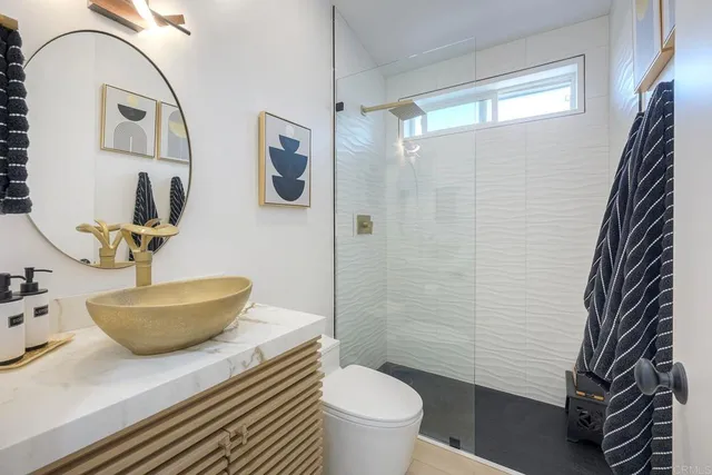 $965,000 | 6503 Friendly Place, Carlsbad, CA 92011