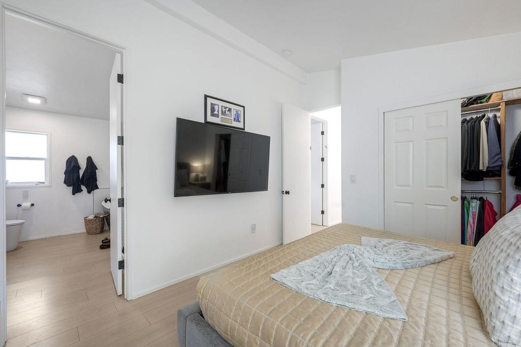 6503 Friendly Place Carlsbad, CA 92011 - Photo 23 of 43