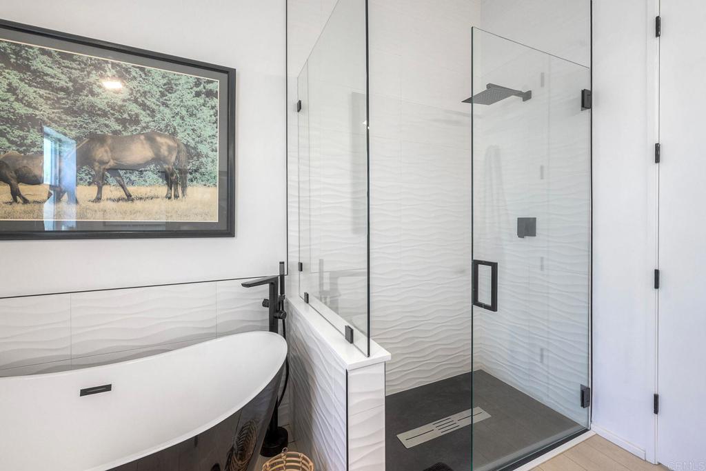 6503 Friendly Place Carlsbad, CA 92011 - Photo 26 of 43