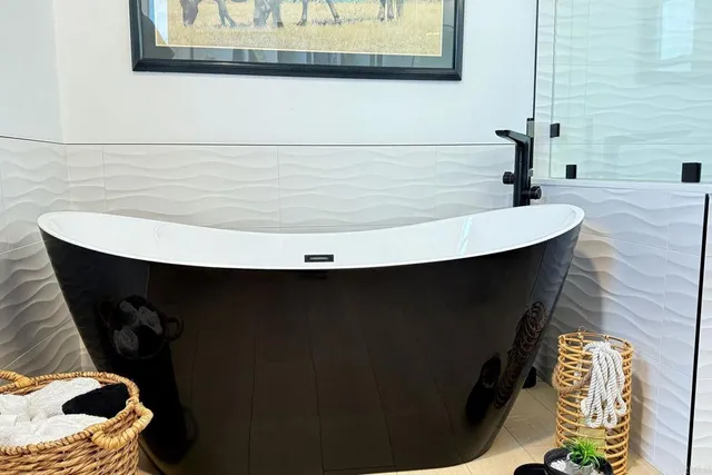 $965,000 | 6503 Friendly Place, Carlsbad, CA 92011