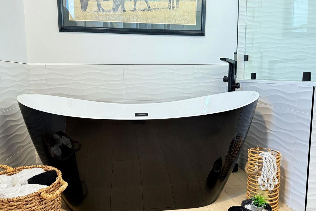 6503 Friendly Place Carlsbad, CA 92011 - Photo 27 of 43