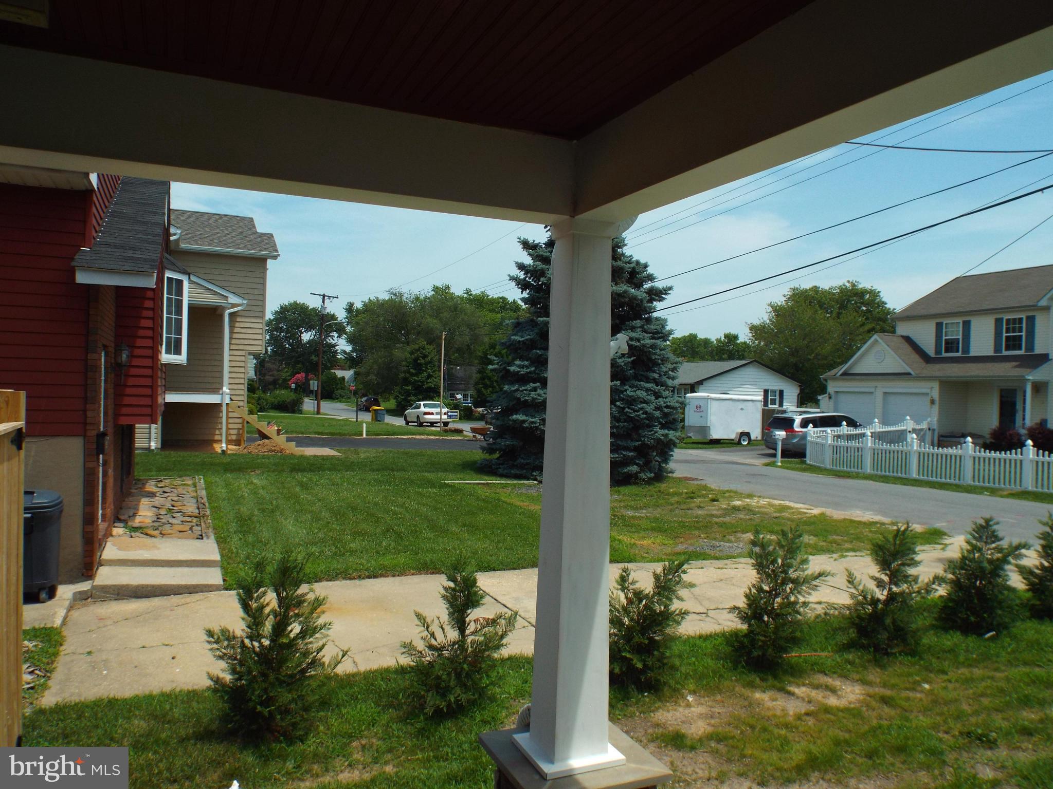 176 Dale Road Pasadena, MD 21122 - Photo 5 of 30 Street view from Front porch looking left