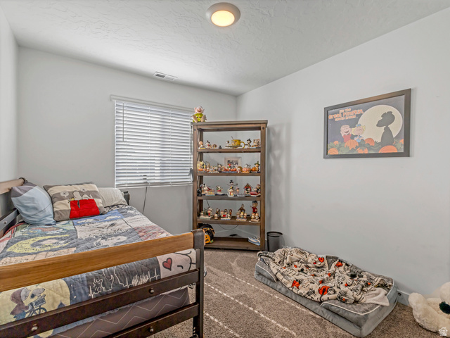 842 North Old Rnch Road Lehi, UT 84048 - Photo 12 of 17 Neutral wall color with a window featuring blinds