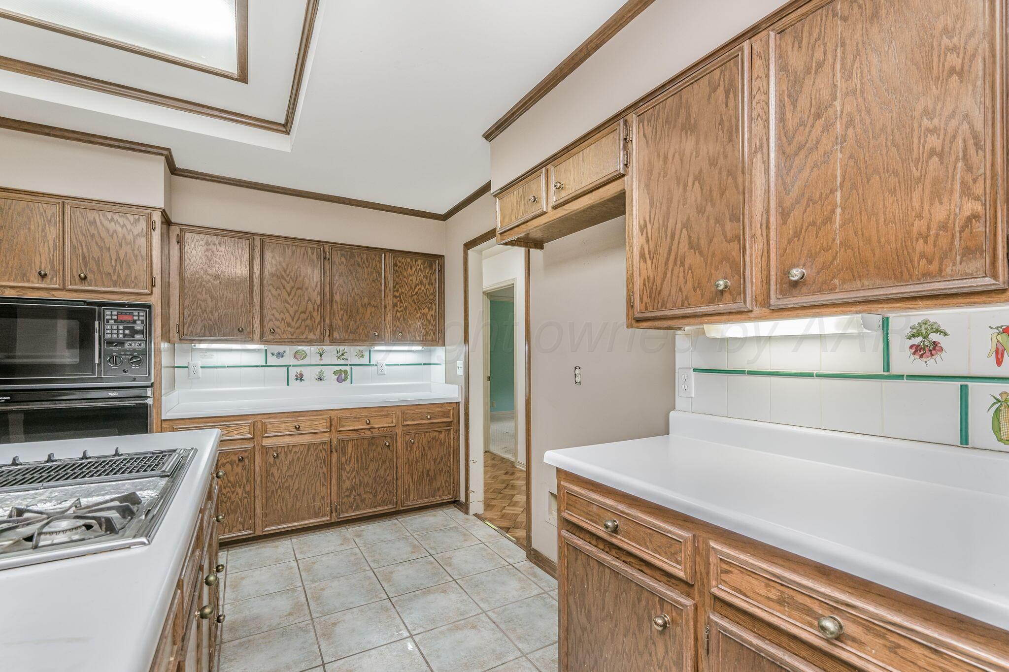1 Quadrille Amarillo, TX 79106 - Photo 15 of 28 1 Quadrille 21