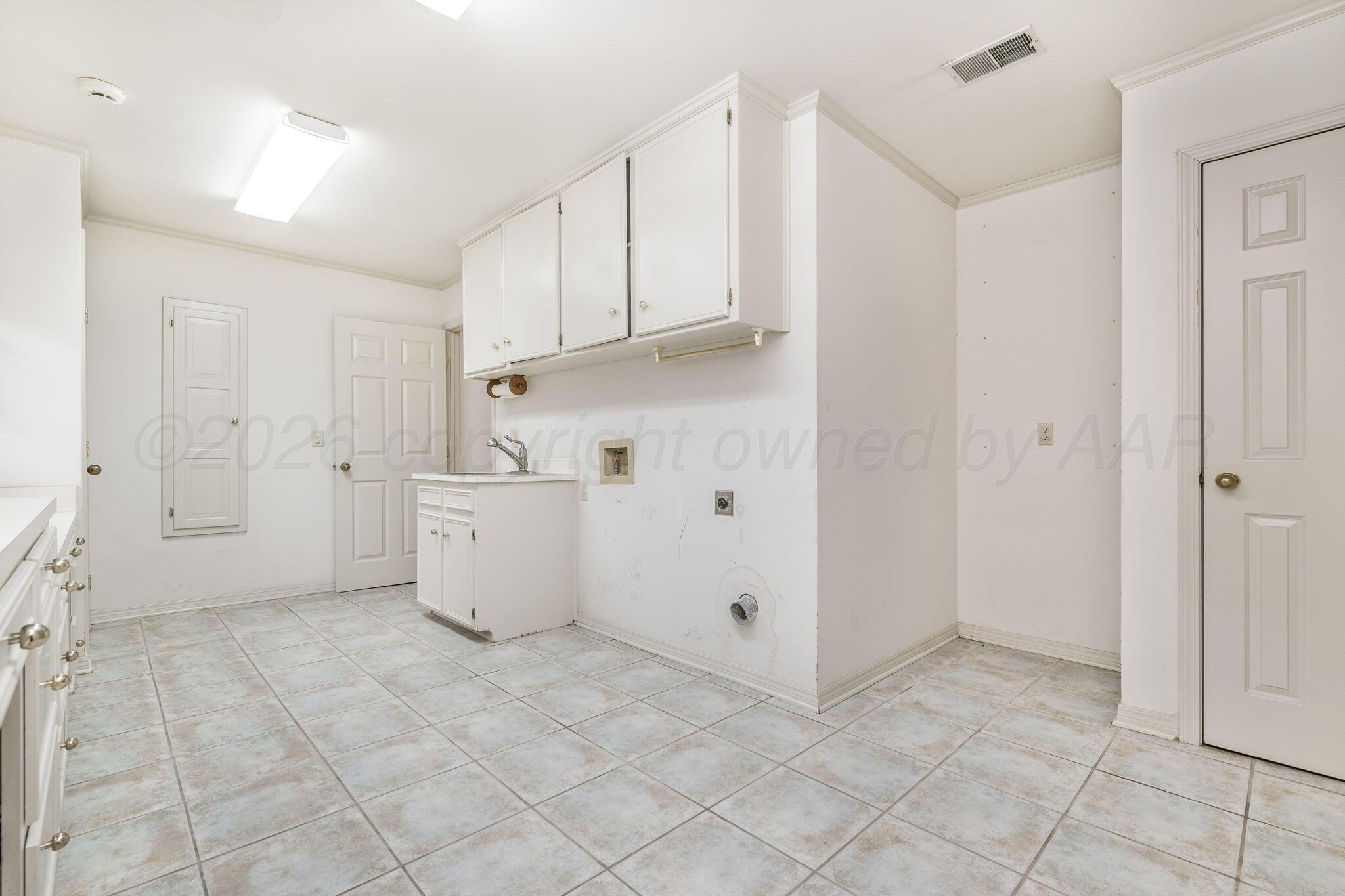 1 Quadrille Amarillo, TX 79106 - Photo 18 of 28 1 Quadrille 18