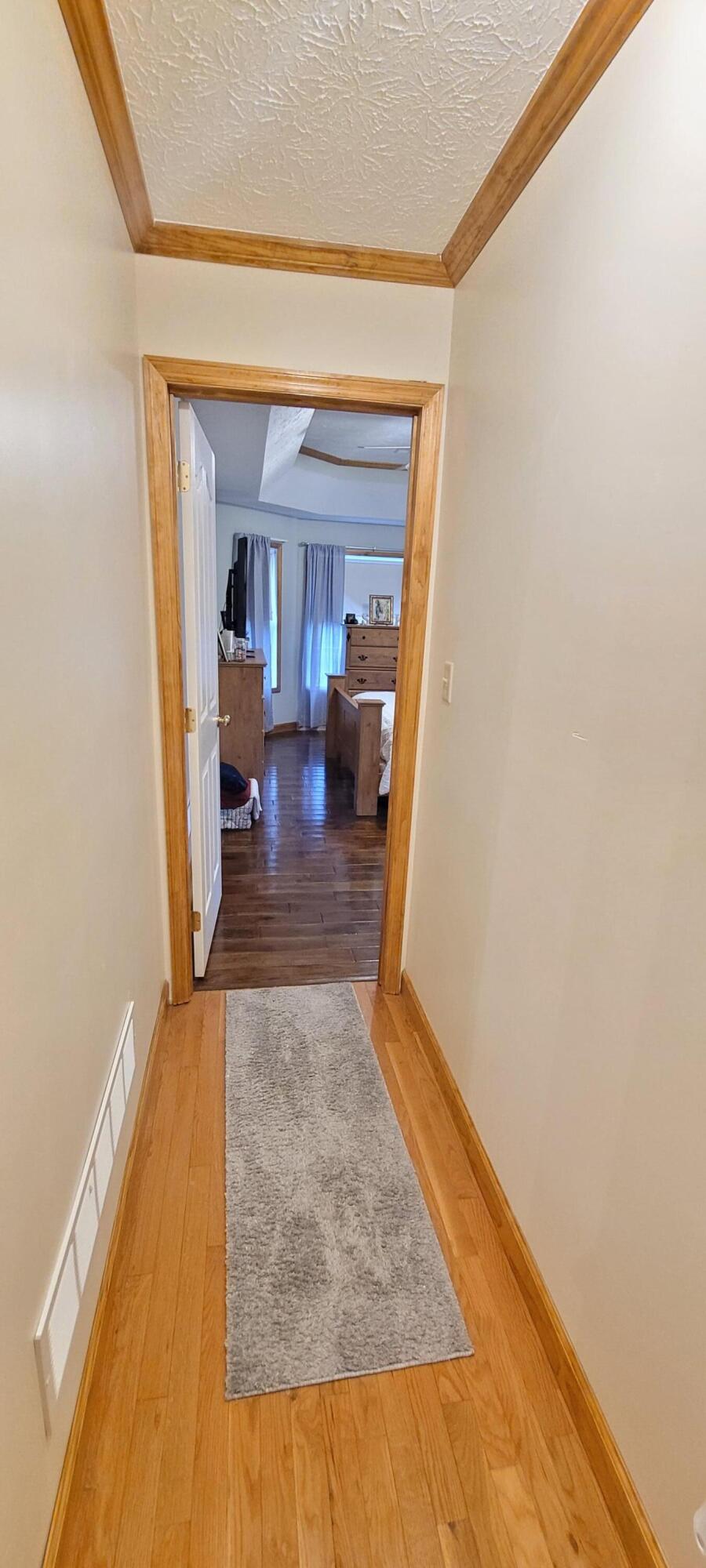 156 Jones Road Berea, KY 40403 - Photo 16 of 35 Hallway 2
