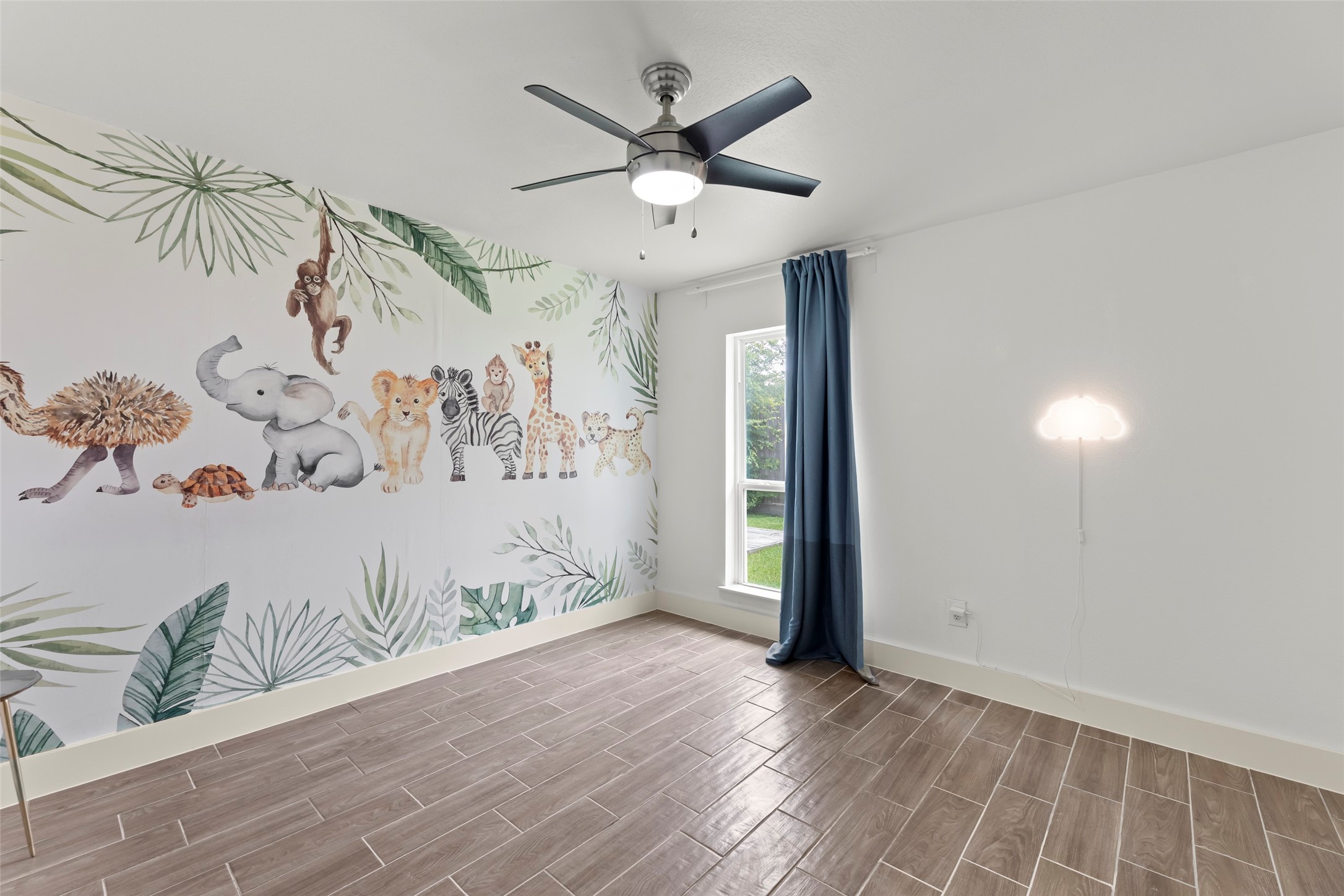 10611 Deerwood Road Houston, TX 77042 - Photo 14 of 35