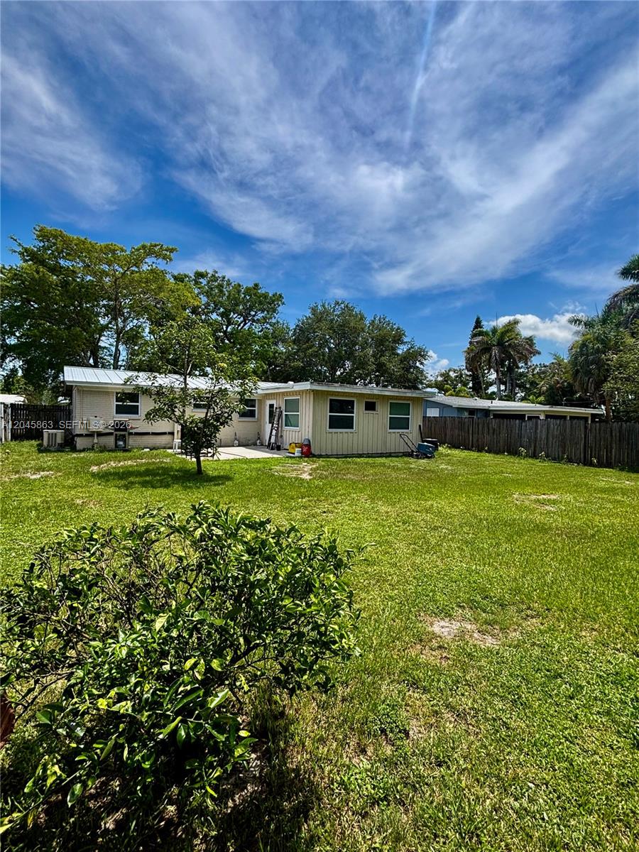 5809 Sullivan Road Jupiter, FL 33458 - Photo 19 of 21