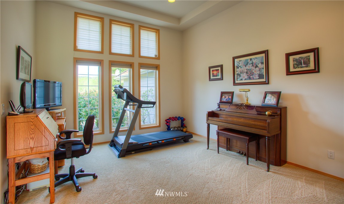 4086 Wishkah Road Aberdeen, WA 98520 - Photo 3 of 25 Gallery Image 3