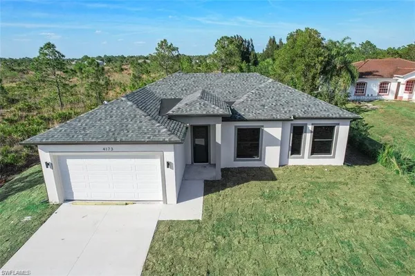 $510,000 | 3702 66th Avenue Northeast, Naples, FL 34120