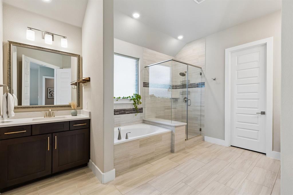 7705 Chapman Circle Rowlett, TX 75089 - Photo 23 of 34