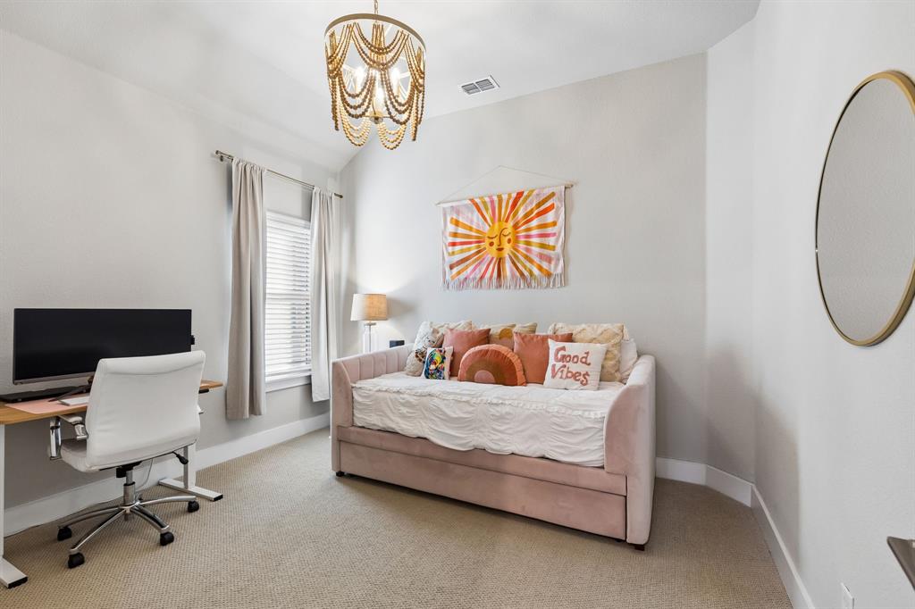 7705 Chapman Circle Rowlett, TX 75089 - Photo 27 of 34