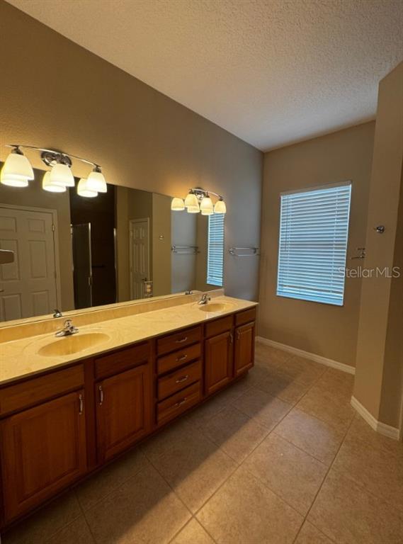 8821 Southwest 82nd Court Road Ocala, FL 34481 - Photo 14 of 21 Gallery Image 14
