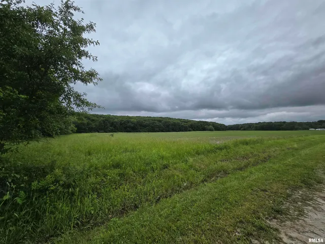 $950,000 | 1489 East 273rd Lane, Clayton, IL 62324