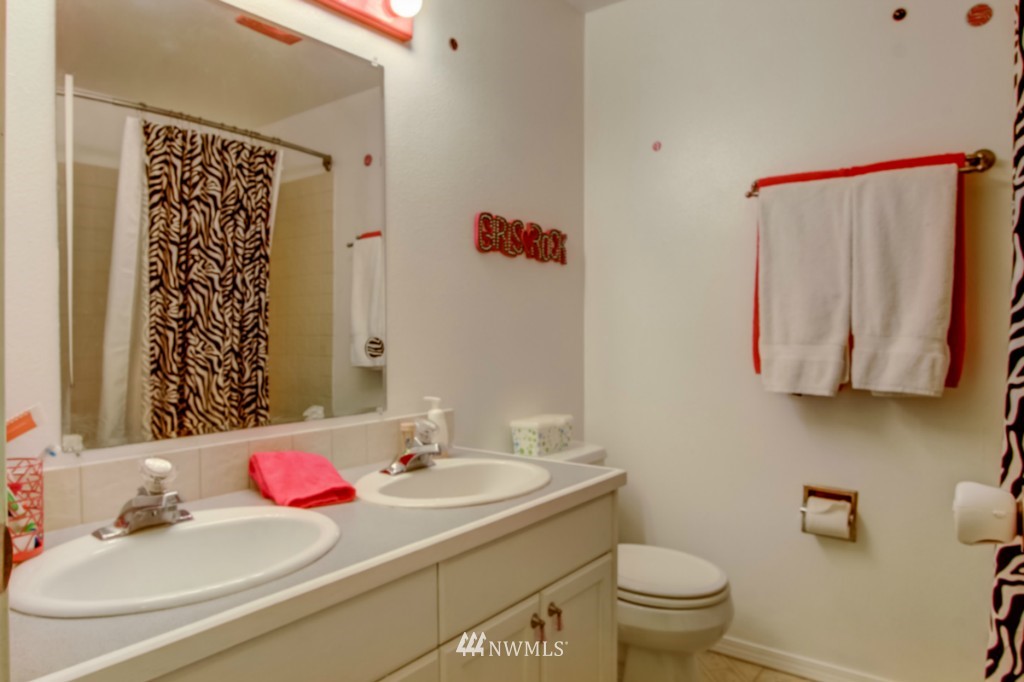 1932 Norma Road Northeast Tacoma, WA 98422 - Photo 20 of 25