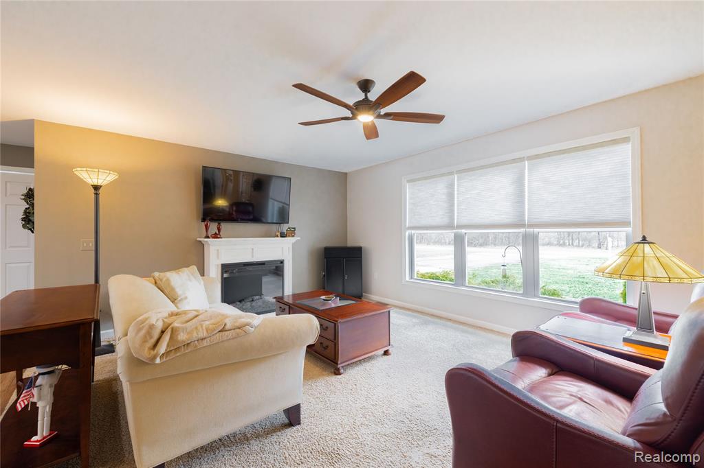 40880 Willis Road Belleville, MI 48111 - Photo 7 of 38 Gallery Image 7