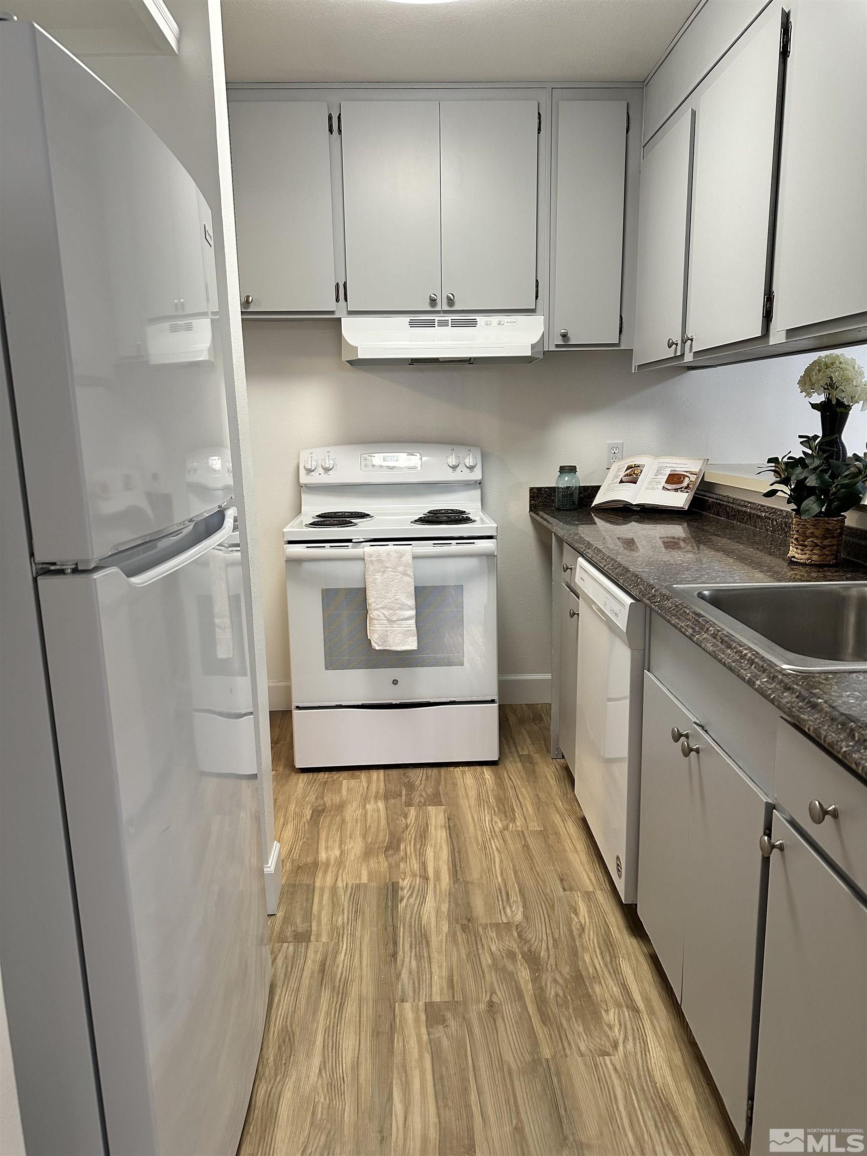 2750 Plumas Street, Unit 122 Reno, NV 89509 - Photo 6 of 17 Photo 6