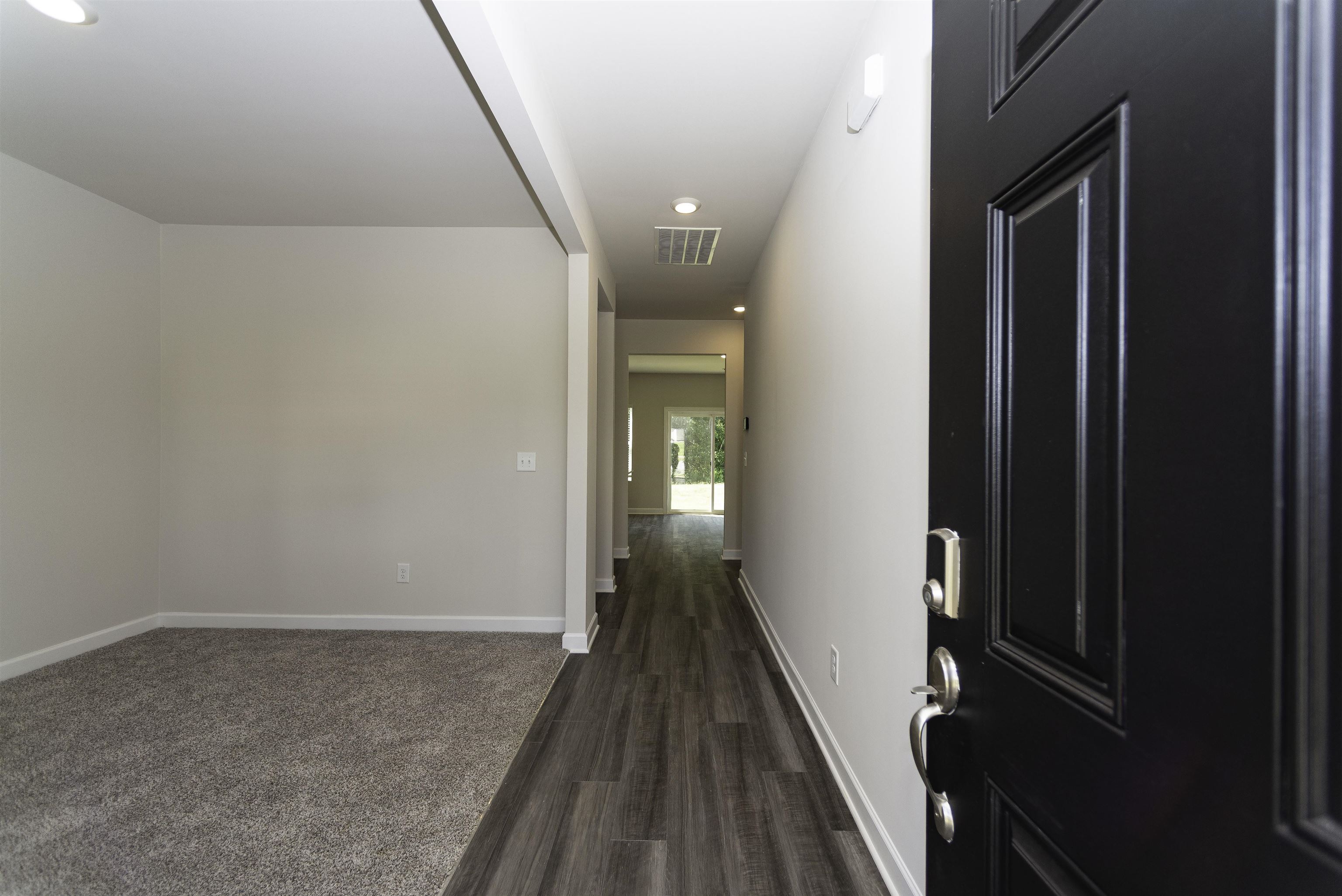 906 Winding Springs Road Spartanburg, SC 29303 - Photo 3 of 36 Gallery Image 3