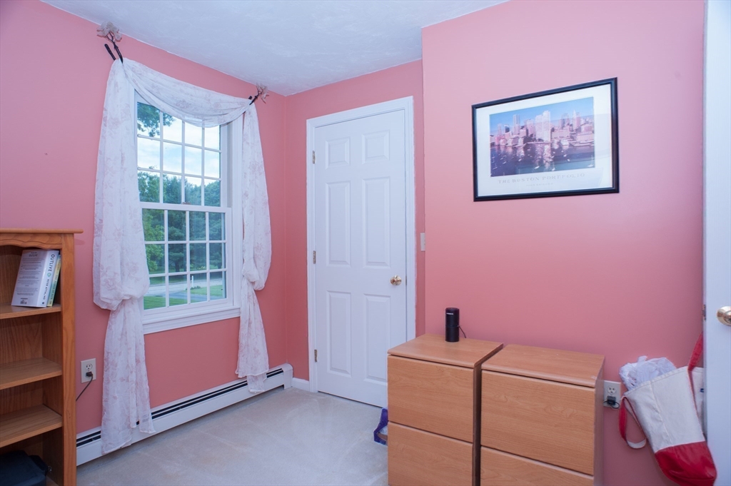 13 King Philip Path Mendon, MA 01756 - Photo 27 of 38