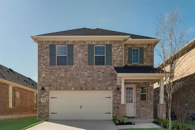 $318,690 | 1128 Redcoat Drive, Forney, TX 75126