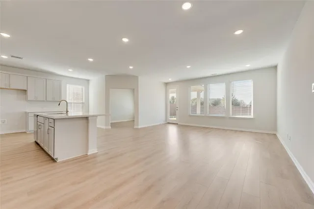 $318,690 | 1128 Redcoat Drive, Forney, TX 75126