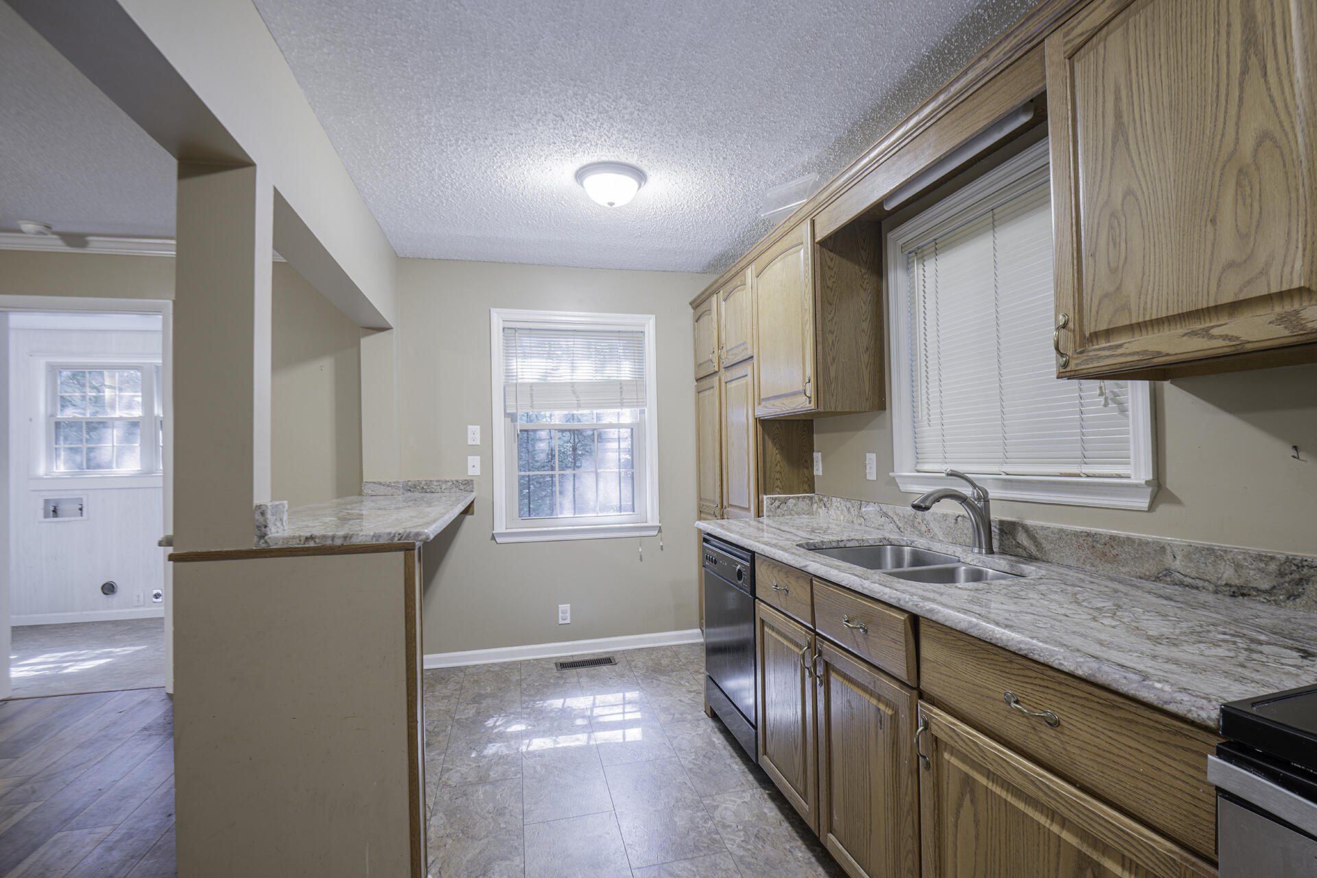 309 West Crest Road Rossville, GA 30741 - Photo 10 of 30 KHP10