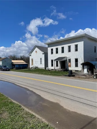 $34,000 | 124 County Highway, St. Johnsville, NY 13452