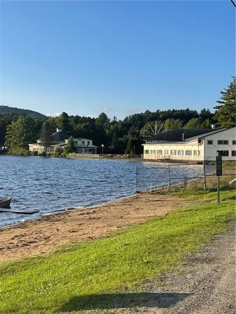 $34,000 | 124 County Highway, St. Johnsville, NY 13452