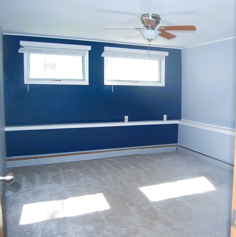 9 Harding Street Leicester, MA 01611 - Photo 20 of 28