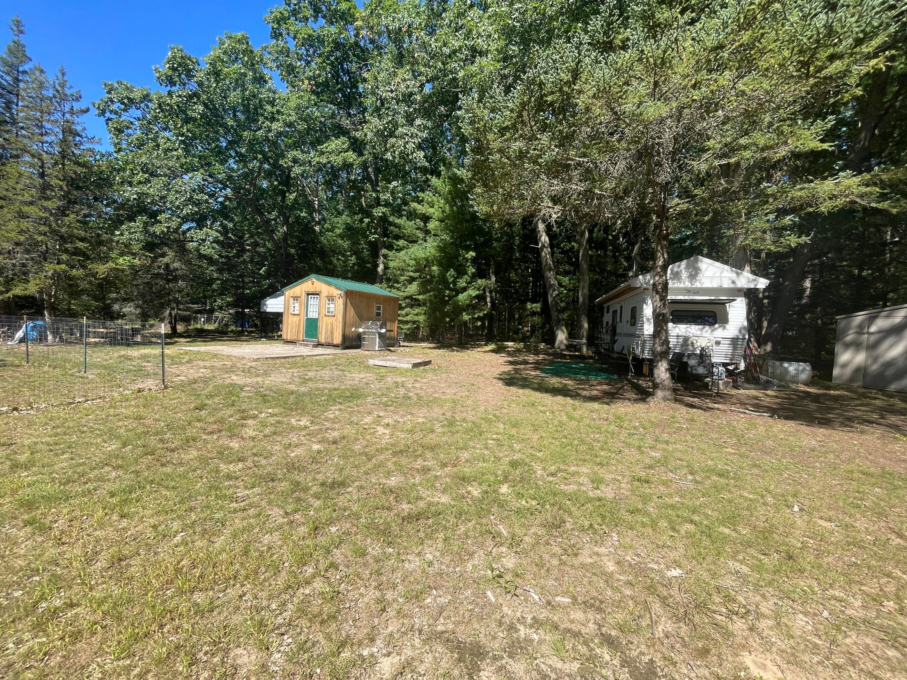 8395 West Birch Road Roscommon, MI 48653 - Photo 5 of 24 Gallery Image 5