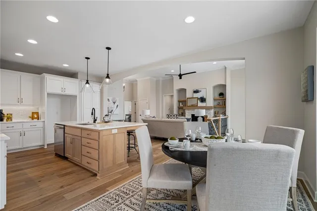 $709,950 | 17405 Parkhill Street, Overland Park, KS 66221