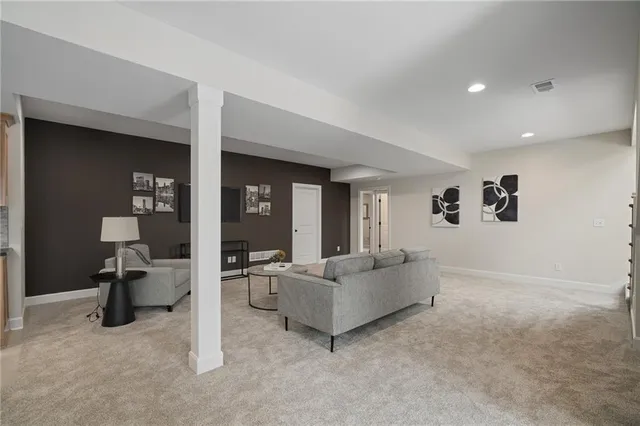 $709,950 | 17405 Parkhill Street, Overland Park, KS 66221